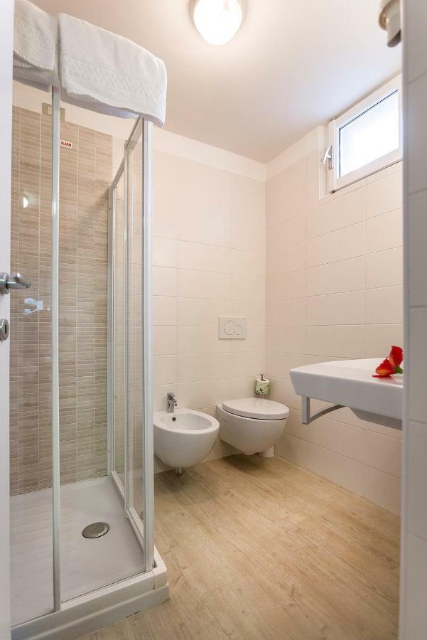 Aparthotel Roma 3*